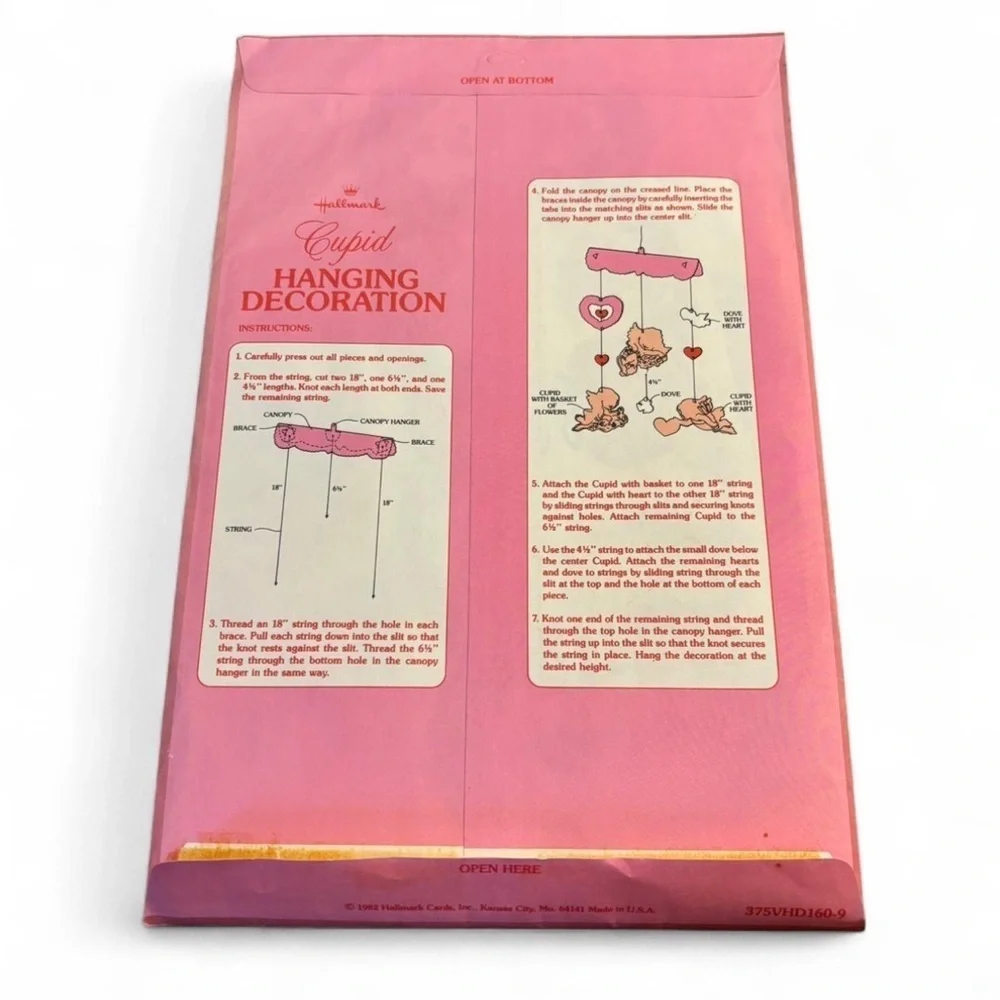 VTG 80s Cherub Valentines Day Hanging Paper Decorations Unused Coquette